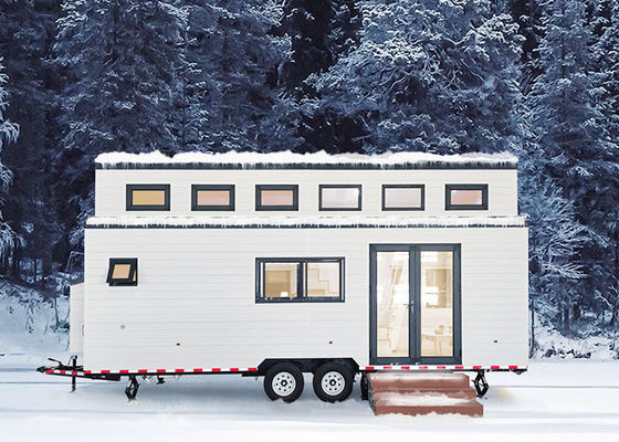 Nhà nhỏ hiện đại trên bánh xe với tấm pin mặt trời Prefab 2 phòng ngủ nhà di động