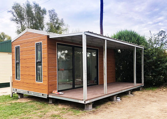 Austraila Granny Căn nhà bằng thép phẳng, cấu trúc thép nhẹ Bungalow, Sandwich Cladding Strong Mobile House