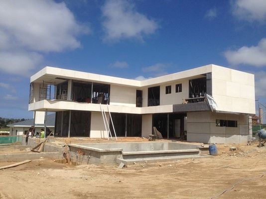 4 phòng ngủ, 2 tầng nhà thép nhẹ, nhà gia đình đơn.