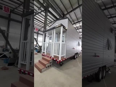 Ngôi nhà nhỏ bằng thép nhẹ tiêu chuẩn Úc trên bánh xe với tường ván WPC